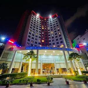 4* Hotel Crown Palace